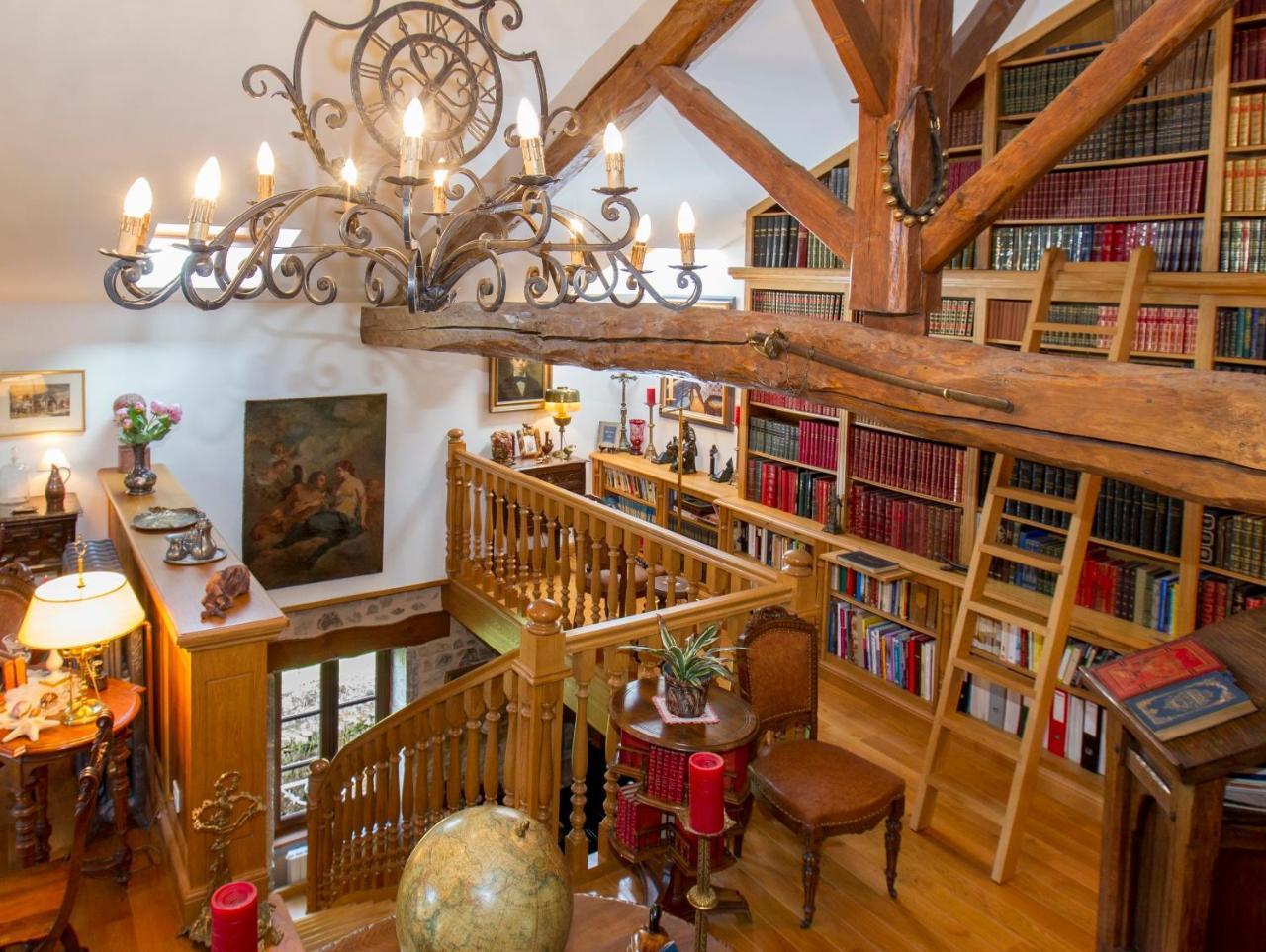 Manoir Montdidier Burgundy Bed and Breakfast Tramayes Buitenkant foto